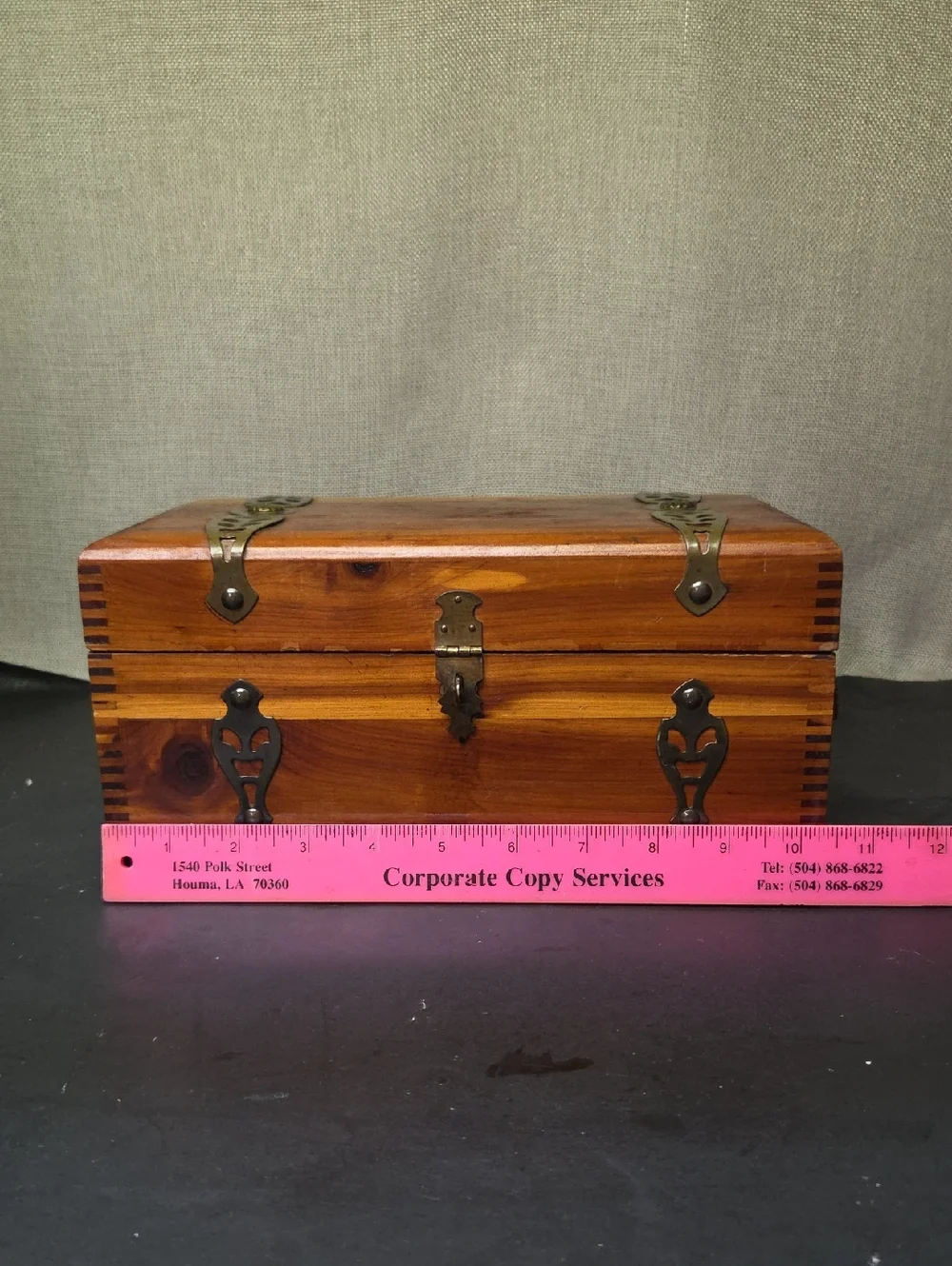 Vintage Jewelry Box Cedar Souvenir Trinket Box. Balsa Wooden Box‎